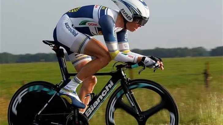 Westra is nieuwe Nederlands kampioen tijdrijden