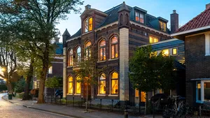 Herenhuis te koop