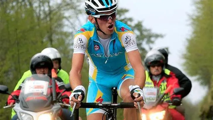 Kreuziger wint Giro-etappe op Alpe di Pampeago