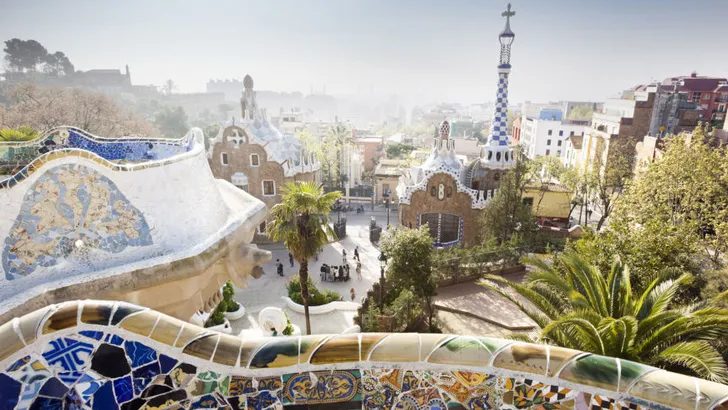 8 meesterwerken van Gaudí die Barcelona bijzonder maken