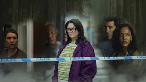 Een collage van de beste crime-series op Netflix als kijktips voor een spannend weekend.