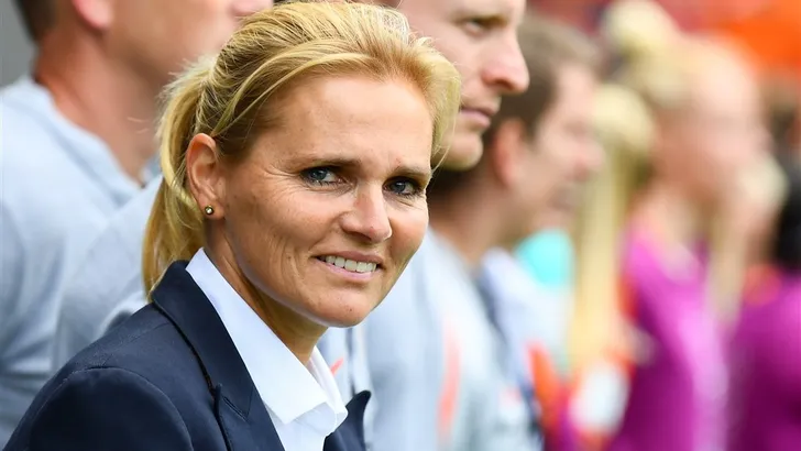 Oranje: Zie die Leeuwinnen! 