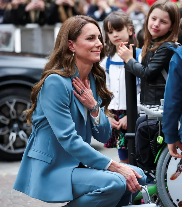 Detailfoto van prinses Kate tijdens haar bezoek aan Reggio Emilia, Italië, mei 2026.