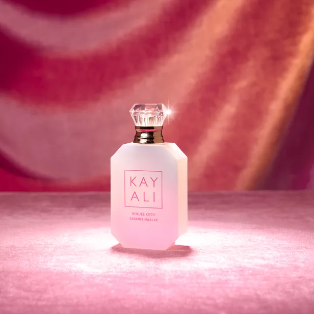Boujee Kitty Caramel Milk | 22 Eau de Parfum van KAYALI.