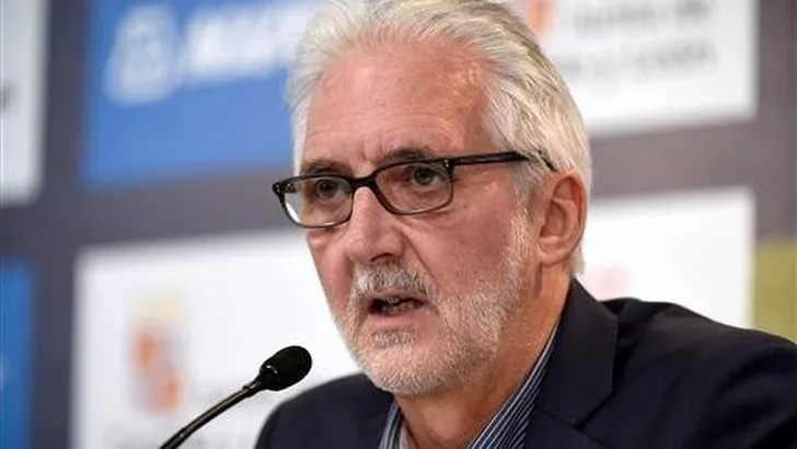 Cookson wil Verbruggen erevoorzitterschap afnemen