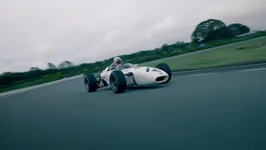 FLASHBACK: Max Verstappen geniet van klassieke Honda power [VIDEO]