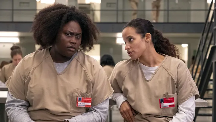 Is dit jou opgevallen in het zevende seizoen van Orange is the New Black?