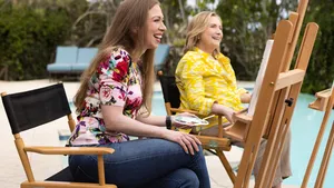 Hillary en Chelsea Clinton maken mooie powervrouwen-docureeks