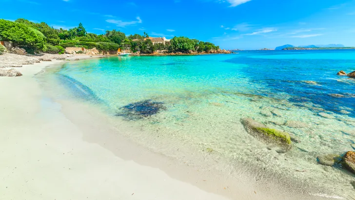 Naar Italië op vakantie deze zomer? Hier vind je de drie (verborgen) topstranden