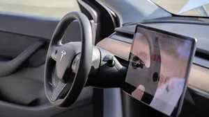 Insiders onthullen onverwachte Tesla-wending: veelgevraagde functie blijkt tóch onderweg