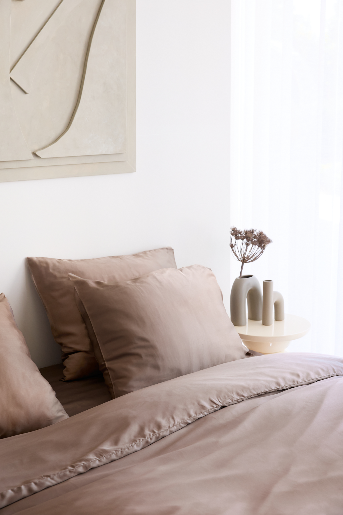 Waarom de nieuwe Warm Taupe-collectie van SJUMO hoog op onze wishlist staat