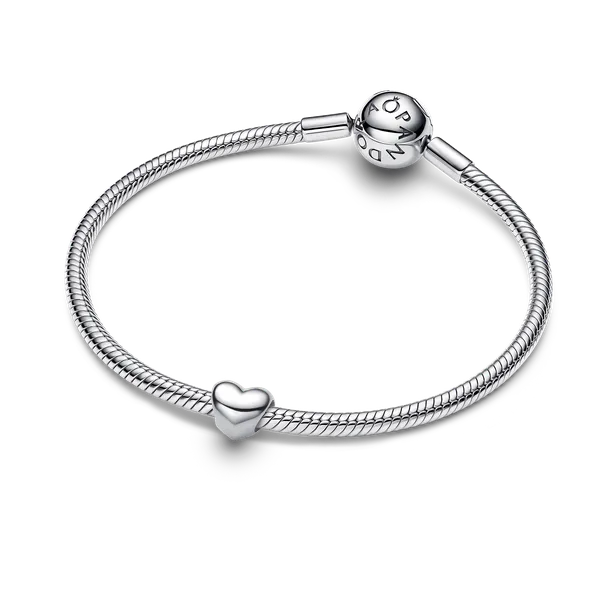 Be Love Graveerbare Hart Bedel | €29 (exclusief armband)