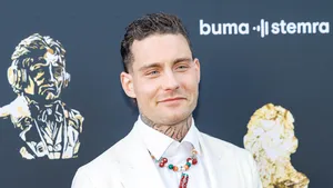 Douwe Bob