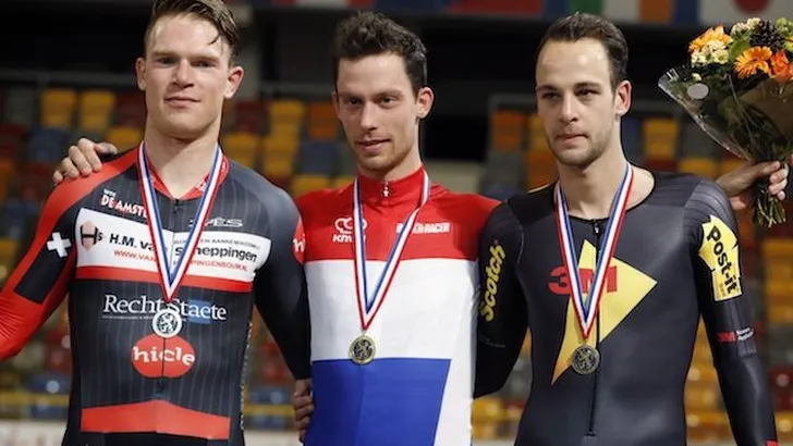 Michel Kreder kroont zich tot nationaal kampioen puntenkoers