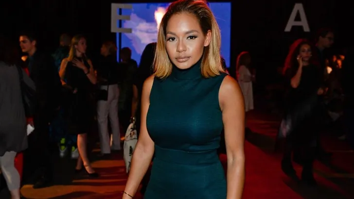 Weekendtip: voetbalvrouw Winonah ruimt garderobekast op