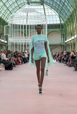 Paris Fashion Week: Chanel's SS25-show