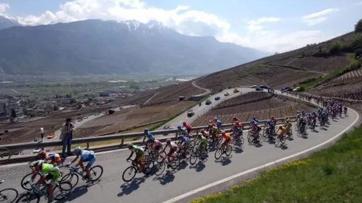 Morgen een col minder in Ronde van Romandië