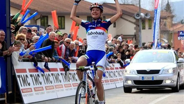 Trofeo Binda tweede wereldbekerprooi voor Vos