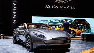 Miljardair Stroll werpt reddingsboei naar Aston Martin