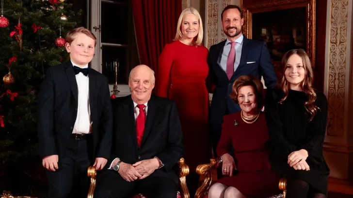 Kerstkaart: 'God Jul' van de Noorse royals!