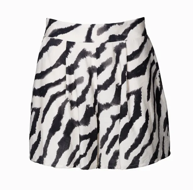 Short met zebraprint - €6,99