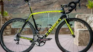 Zwart-felgele Specialized van Tinkoff-Saxo onthuld