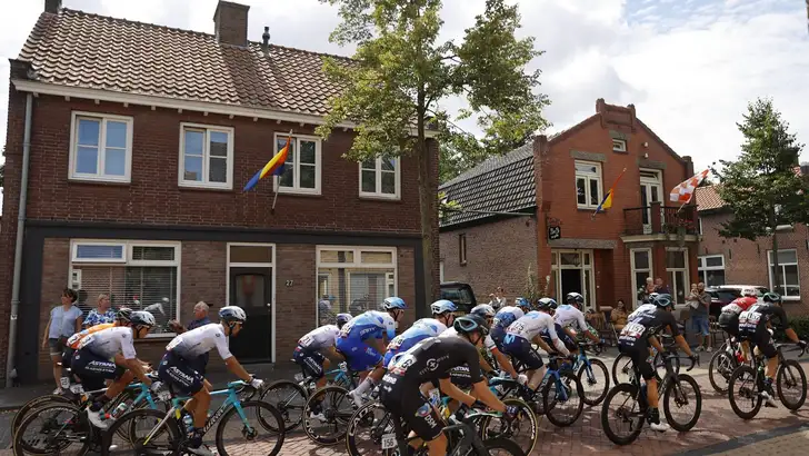 La Vuelta ciclista a Espana 22-03