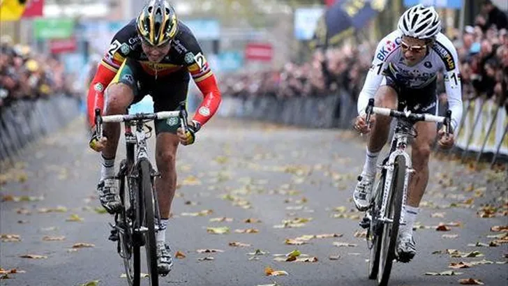 Nys klopt Albert in Jaarmarktcross Niel