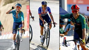Splitafbeelding van een juichende Scaroni, balende Evenepoel en juichende Milan, drie van de vijf grote winnaars van het vroege voorjaar.