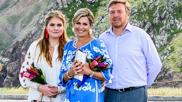 Koning Willem Alexander, Koningin Maxima en Prinses Amalia Bezoek aan Saba