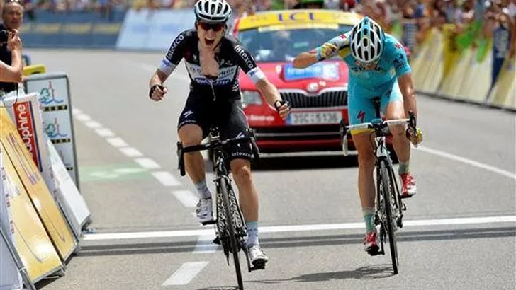 Jan Bakelants pakt eerste seizoenszege in Dauphiné