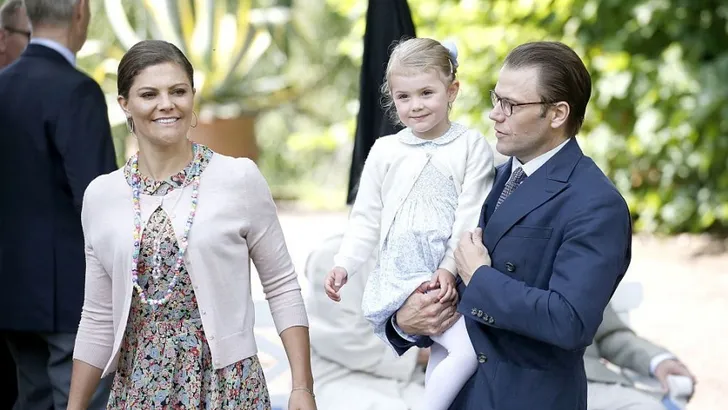 Prins Daniel: 'We zijn best streng voor Estelle'