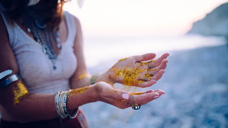 Ga voor biologisch afbreekbare glitters aankomend festivalseizoen