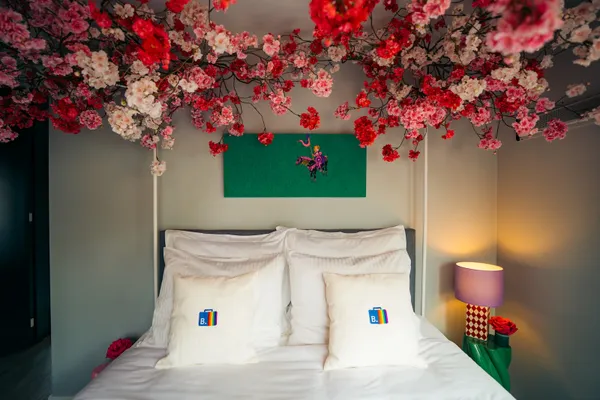De Floating Floral Pride Amsterdam Experience is een onvergetelijke ervaring.