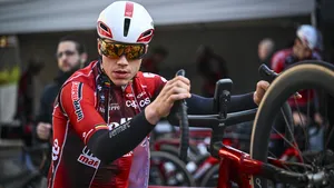 Arnaud De Lie kijkt bedenkelijk