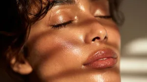 Waarom retinol het meest besproken huidverzorgingsingrediënt van dit moment is