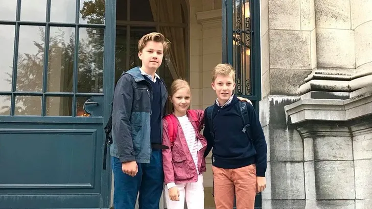 Prins Gabriel: 'Jeez, mam, je gaat niet mee naar binnen hoor'
