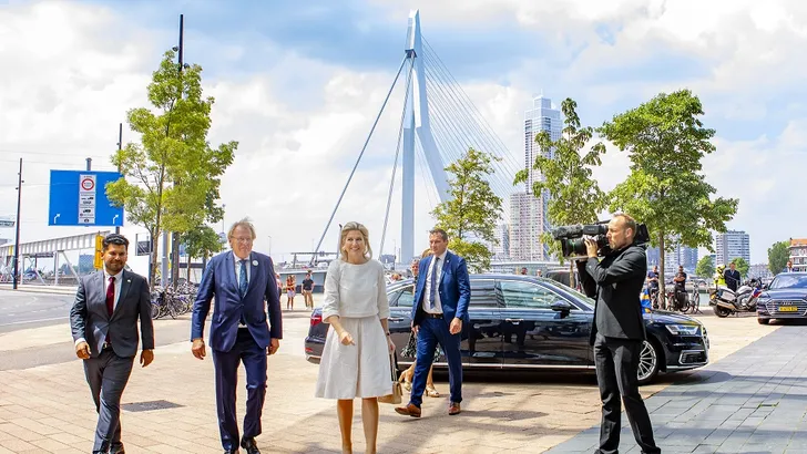 Máxima en tropische temperaturen? Doorwaai-look!