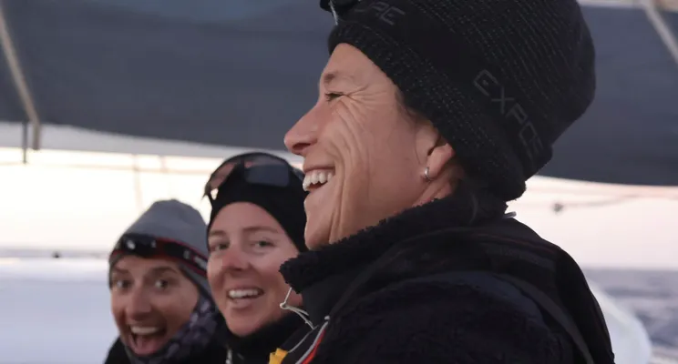 © The Famous Project