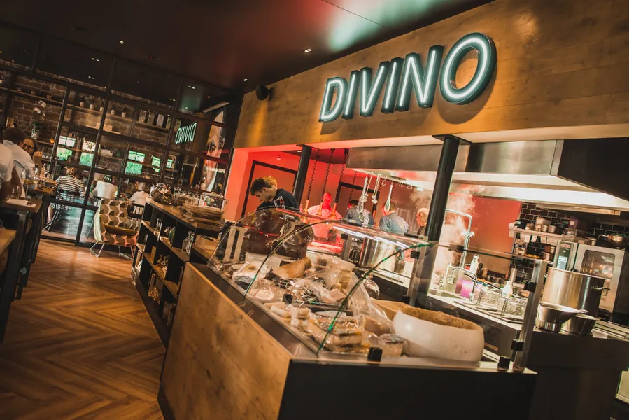 Foto 4 van Divino Restaurant & wijnbar