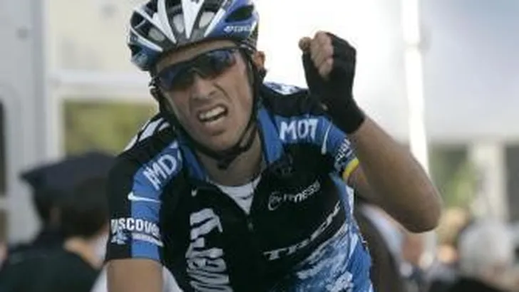Alberto Contador ritwinnaar in Mende