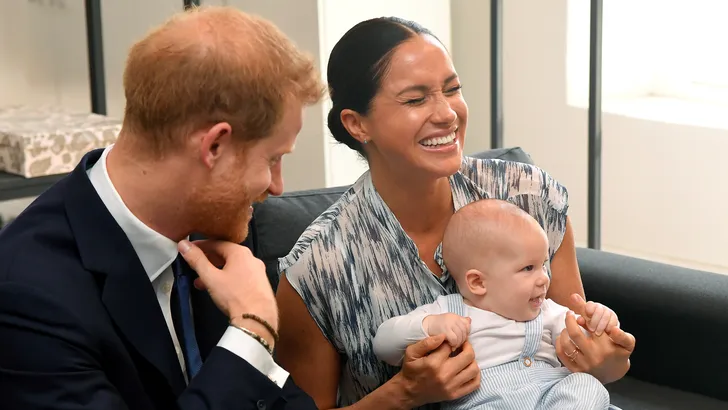 Zien: baby Archie kopie van prins Harry