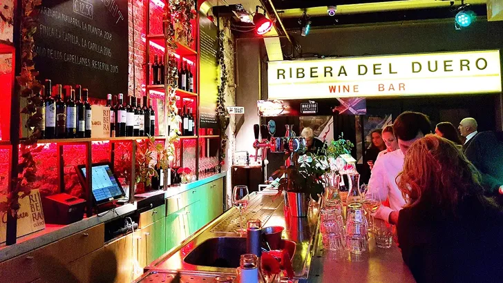 Heb je deze wijnbar al gespot?