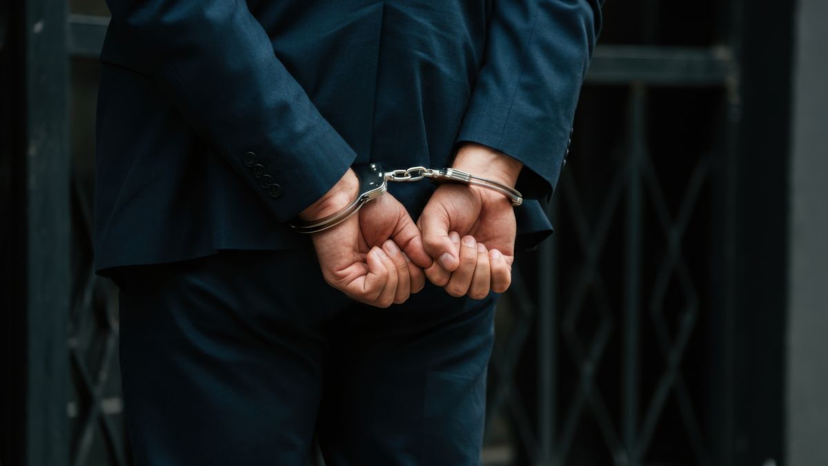 Spaanse rechtbankmedewerker jat 17 miljoen van Nederlandse crypto-verdachte  | Panorama