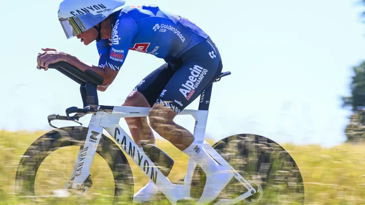 De Tour de France start met een ploegentijdrit in Barcelona. Volgens de Belgische bondscoach Serge Pauwels was de goede tijdrit van Mathieu van der Poel in de Ronde van Zwitserland zeker geen toeval.