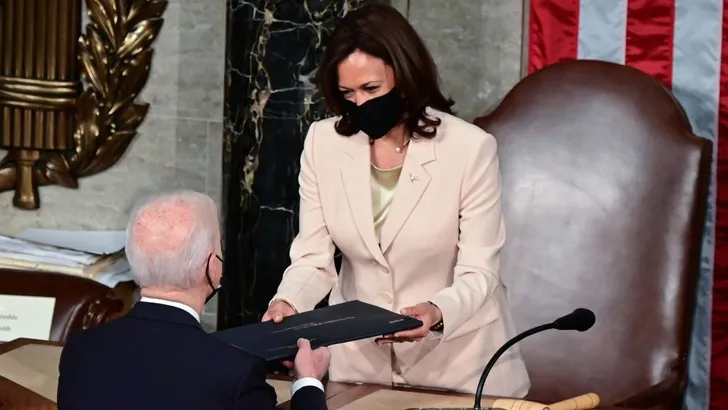 De eerste 100 dagen van Kamala Harris