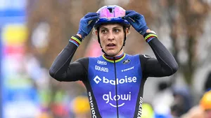 Lucinda Brand zegeviert