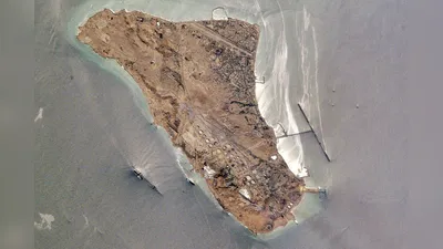 Satellietbeeld van Kharg (2002)