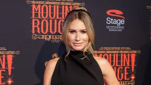 Nikkie Plessen tijdens de première van Moulin Rouge!