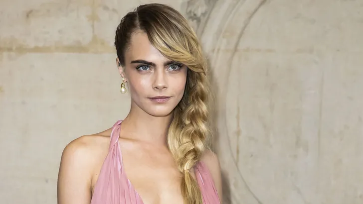 Bevestigd: Cara Delevingne en Ashley Benson zijn een stel